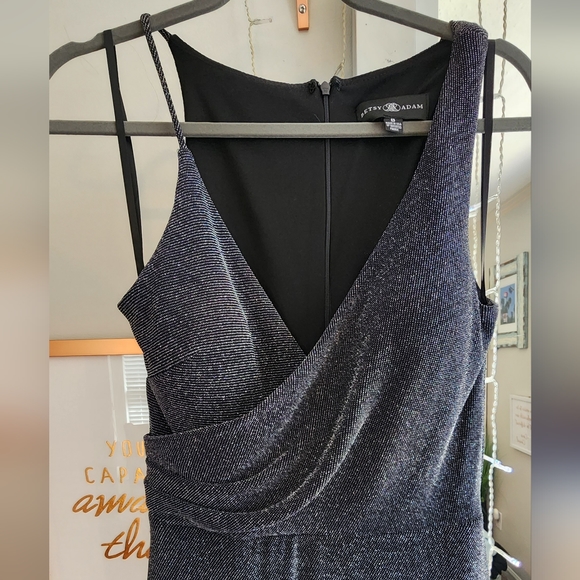 Betsy & Adams Black Metallic Gown Size 8 - Like New! - Picture 6 of 8